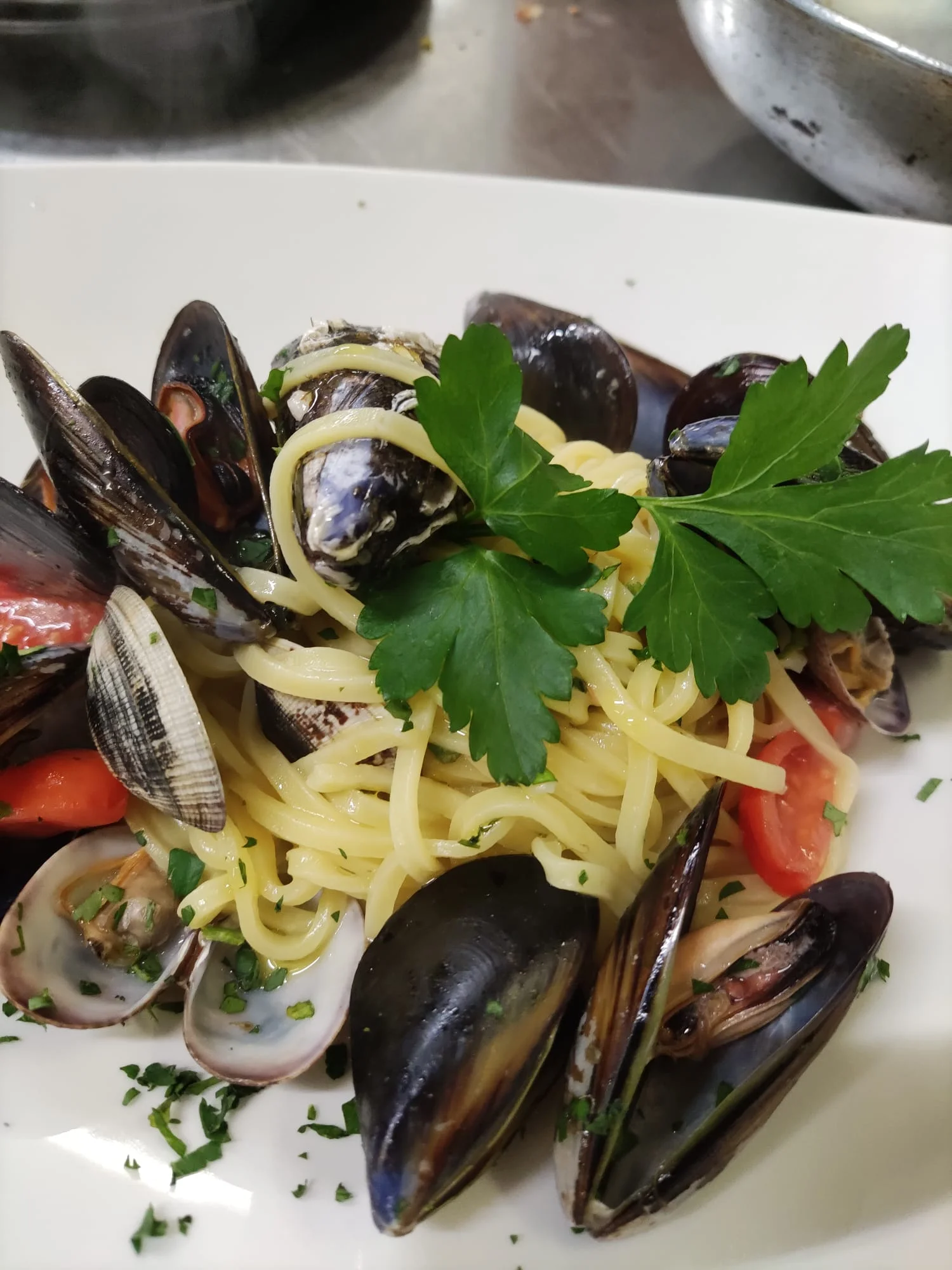 Tagliolini cozze e vongole